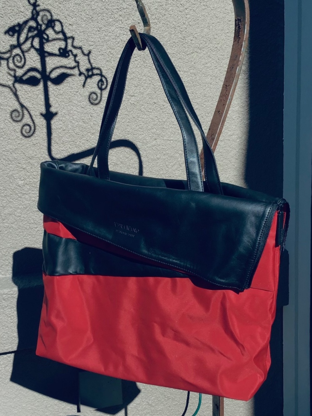 Vintage Vera Wang large red and black leather and microfiber tote NWT
